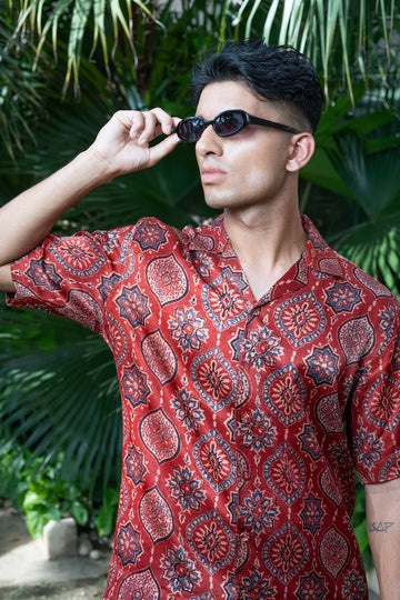 Surkh Shirt
